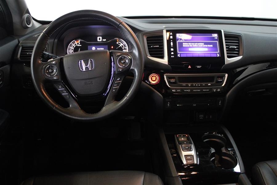 2017 Honda Pilot TOURING, available for sale in Paterson, New Jersey | Fast Track Motors. Paterson, New Jersey 2017 Honda Pilot TOURING, available for sale in Paterson, New Jersey | Fast Track Motors. Paterson, New Jersey