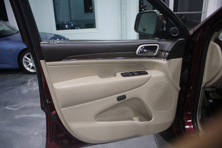 Used Jeep Grand Cherokee 4WD 4dr Overland 2016 | Auto Gallery. Lodi, New Jersey Used Jeep Grand Cherokee 4WD 4dr Overland 2016 | Auto Gallery. Lodi, New Jersey