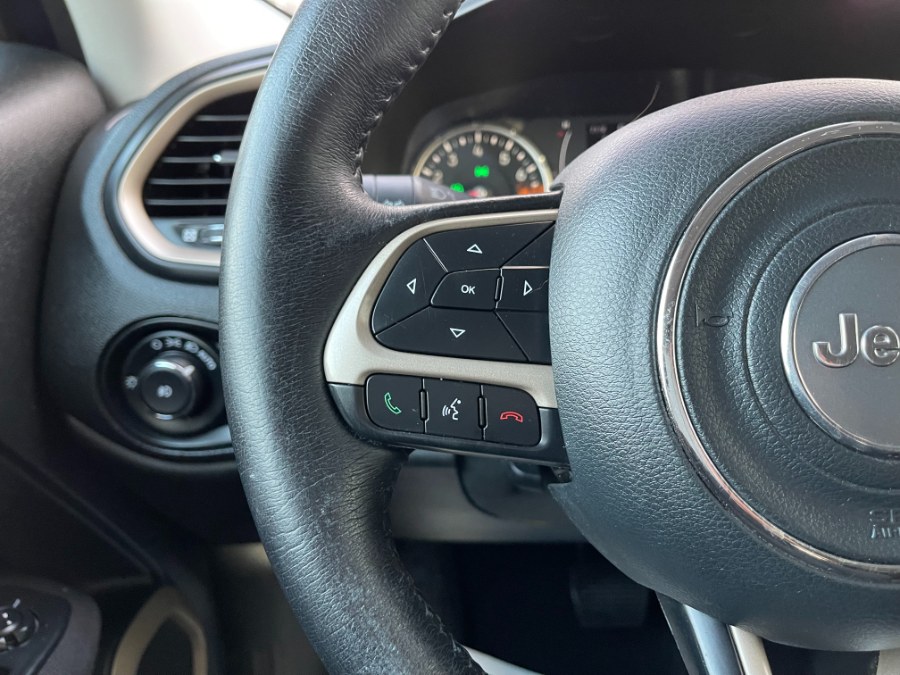 2016 Jeep Renegade 4WD 4dr Latitude, available for sale in Paterson, New Jersey | DZ Automall. Paterson, New Jersey 2016 Jeep Renegade 4WD 4dr Latitude, available for sale in Paterson, New Jersey | DZ Automall. Paterson, New Jersey