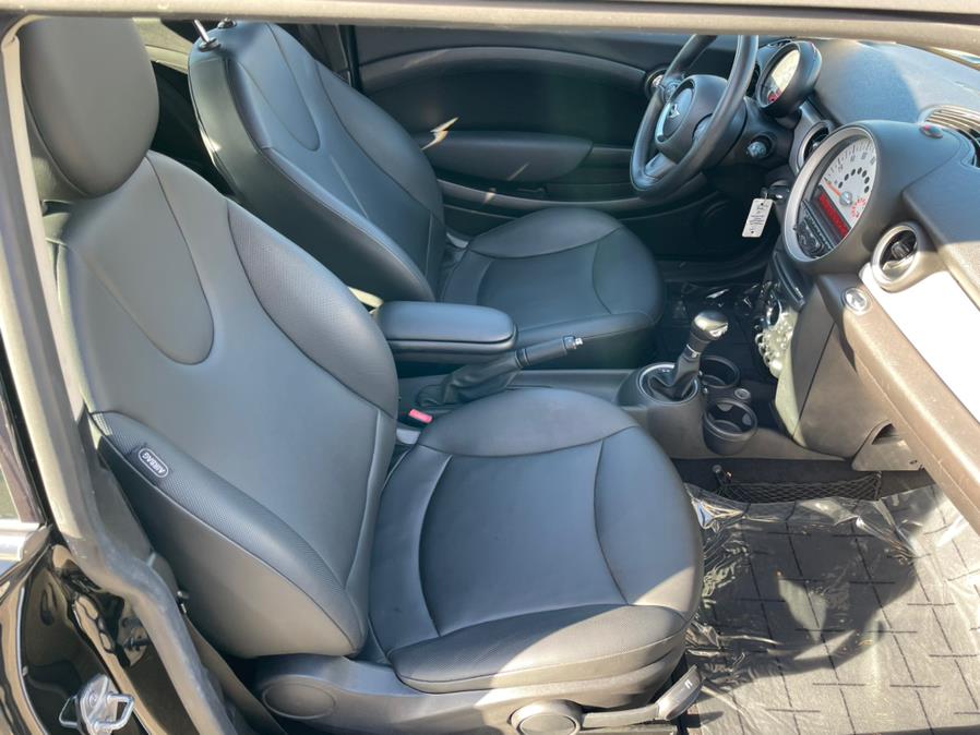 Used MINI Cooper Moonroof 2013 | Green Light Auto Wholesale. Daly City, California Used MINI Cooper Moonroof 2013 | Green Light Auto Wholesale. Daly City, California