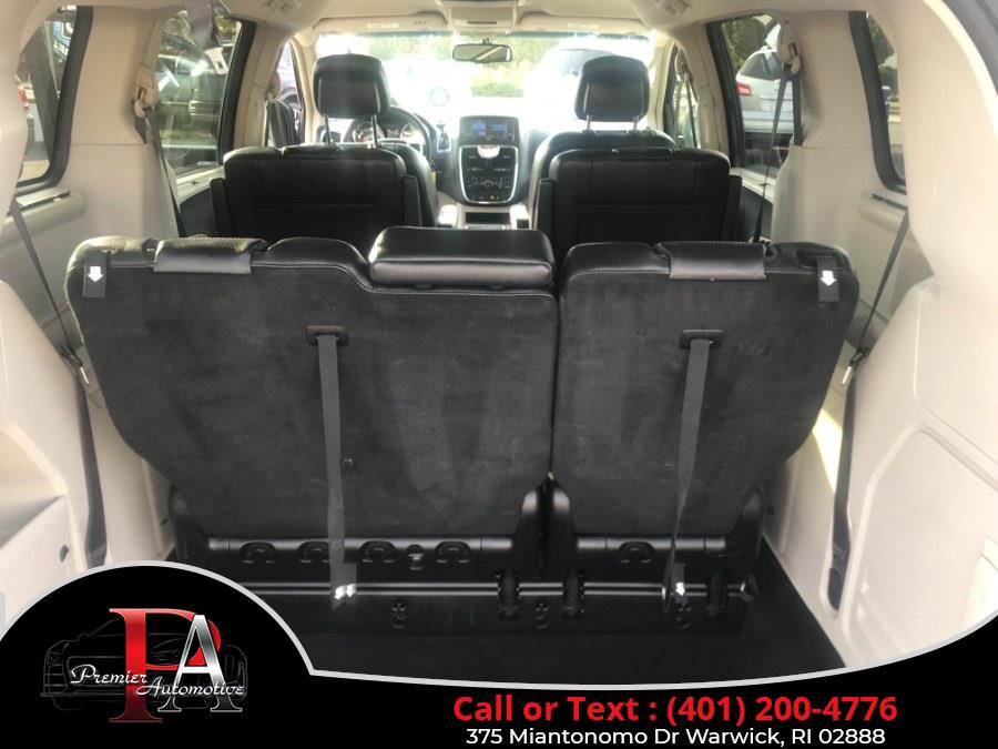 2014 Chrysler Town & Country 4dr Wgn Touring, available for sale in Warwick, Rhode Island | Premier Automotive Sales. Warwick, Rhode Island 2014 Chrysler Town & Country 4dr Wgn Touring, available for sale in Warwick, Rhode Island | Premier Automotive Sales. Warwick, Rhode Island