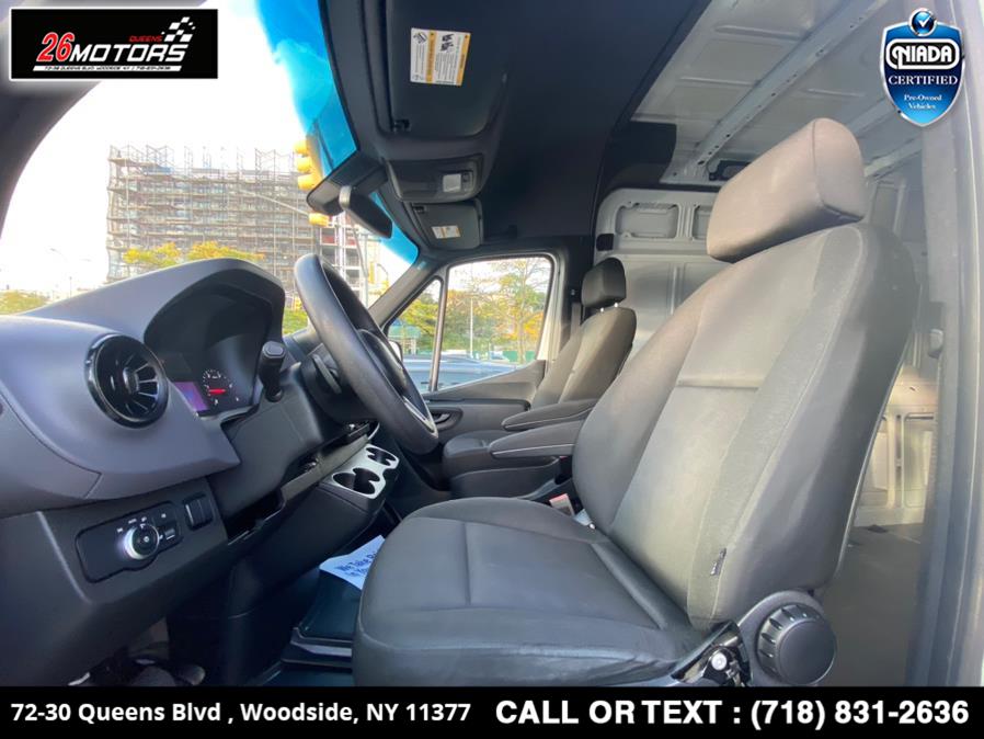 Used Freightliner Sprinter Cargo Van 2500 High Roof V6 170" RWD 2019 | 26 Motors Queens. Woodside, New York Used Freightliner Sprinter Cargo Van 2500 High Roof V6 170" RWD 2019 | 26 Motors Queens. Woodside, New York