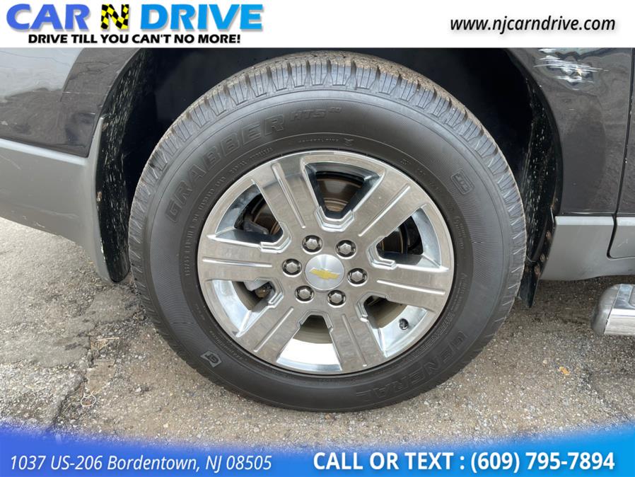 2009 Chevrolet Traverse LT1 FWD, available for sale in Burlington, New Jersey | Car N Drive. Burlington, New Jersey 2009 Chevrolet Traverse LT1 FWD, available for sale in Burlington, New Jersey | Car N Drive. Burlington, New Jersey