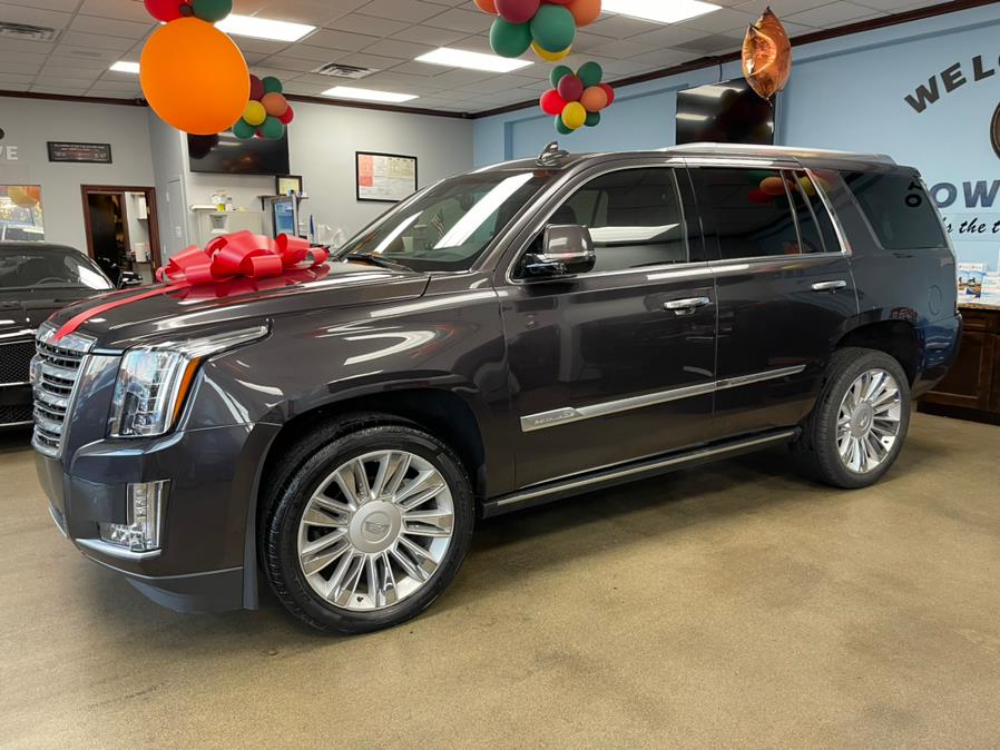 Used Cadillac Escalade 4WD 4dr Platinum 2016 | 5 Towns Drive. Inwood, New York Used Cadillac Escalade 4WD 4dr Platinum 2016 | 5 Towns Drive. Inwood, New York