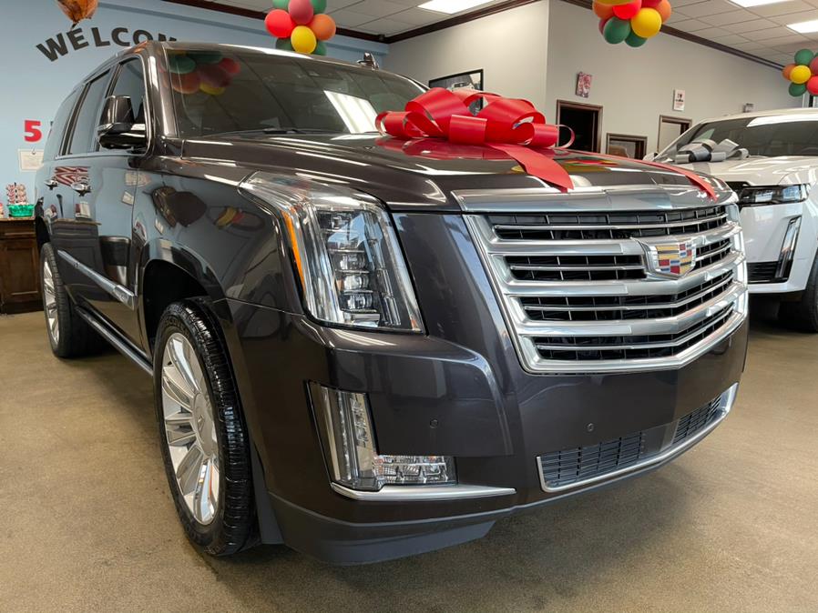Used Cadillac Escalade 4WD 4dr Platinum 2016 | 5 Towns Drive. Inwood, New York Used Cadillac Escalade 4WD 4dr Platinum 2016 | 5 Towns Drive. Inwood, New York