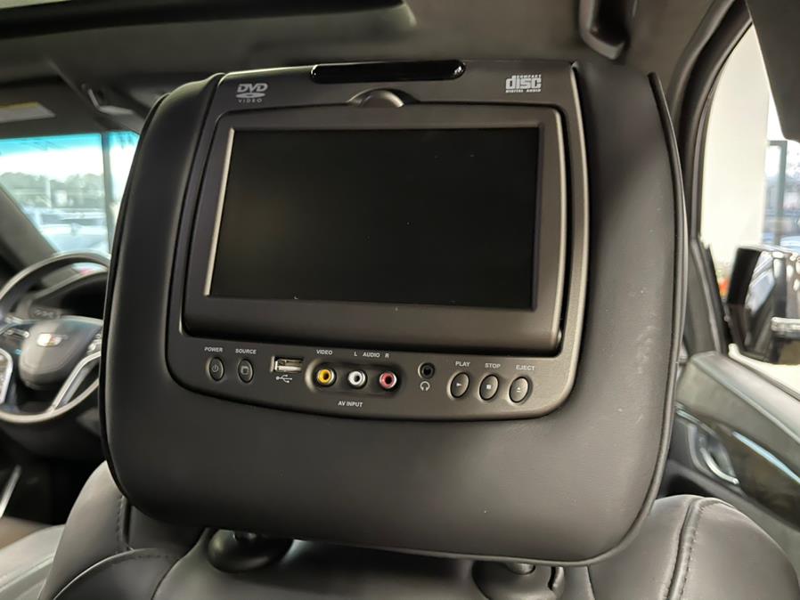 Used Cadillac Escalade 4WD 4dr Platinum 2016 | 5 Towns Drive. Inwood, New York Used Cadillac Escalade 4WD 4dr Platinum 2016 | 5 Towns Drive. Inwood, New York