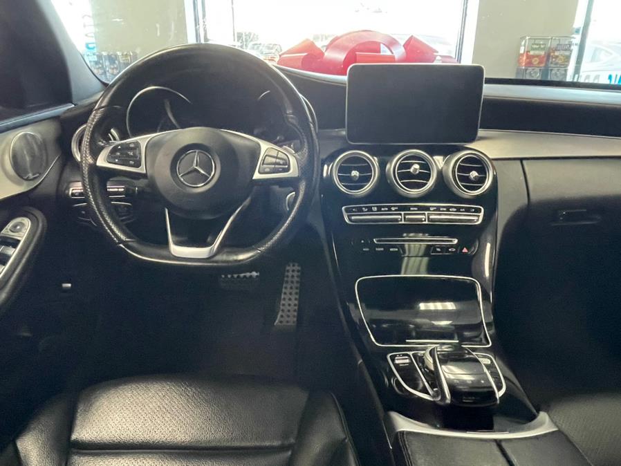 Used Mercedes-Benz C-Class 4dr Sdn C 400 4MATIC 2015 | 5 Towns Drive. Inwood, New York Used Mercedes-Benz C-Class 4dr Sdn C 400 4MATIC 2015 | 5 Towns Drive. Inwood, New York