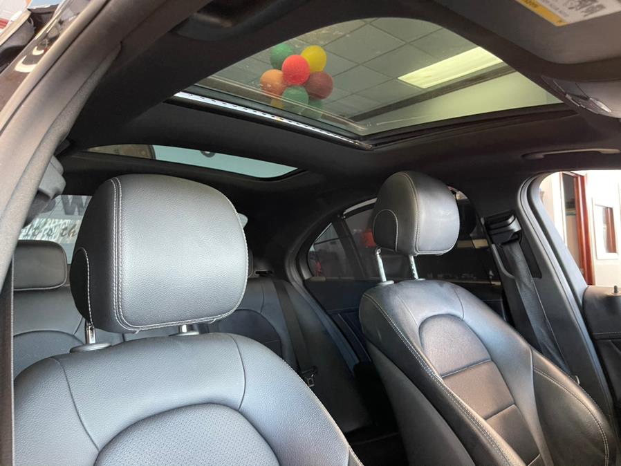 Used Mercedes-Benz C-Class 4dr Sdn C 400 4MATIC 2015 | 5 Towns Drive. Inwood, New York Used Mercedes-Benz C-Class 4dr Sdn C 400 4MATIC 2015 | 5 Towns Drive. Inwood, New York