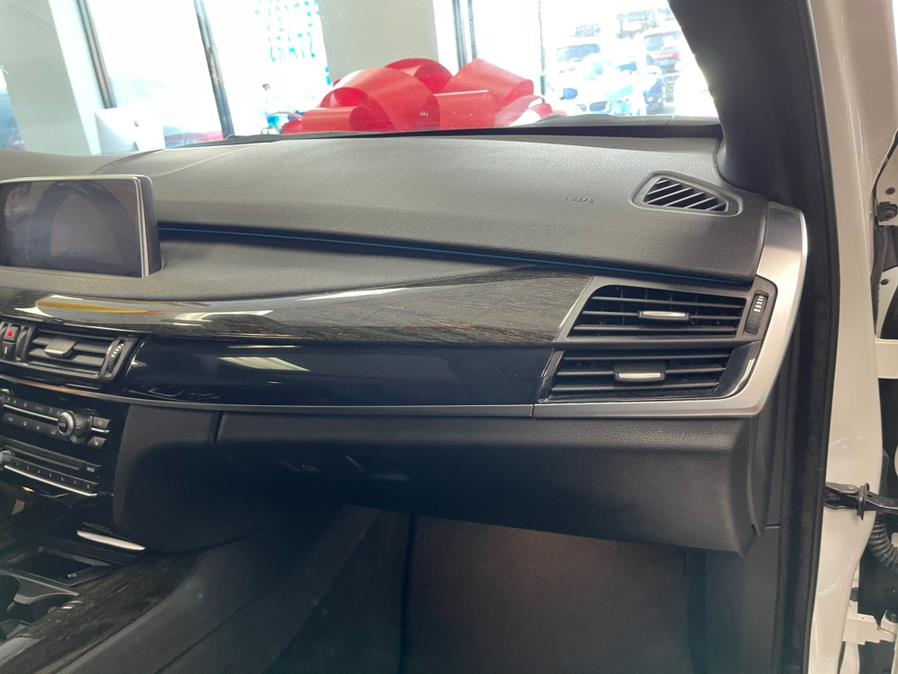 2018 BMW X5 M/SPORT xDrive35i Sports Activity Vehicle, available for sale in Inwood, New York | 5 Towns Drive. Inwood, New York 2018 BMW X5 M/SPORT xDrive35i Sports Activity Vehicle, available for sale in Inwood, New York | 5 Towns Drive. Inwood, New York