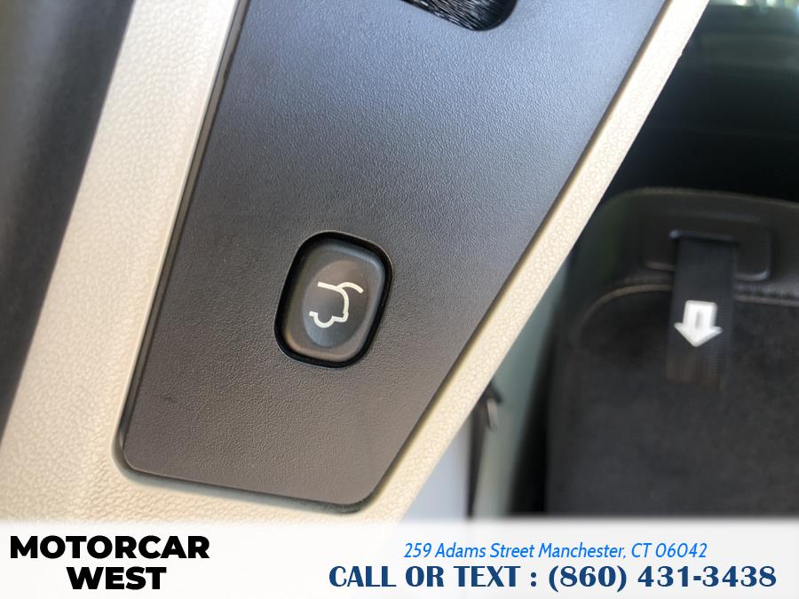 2015 Chrysler Town & Country 4dr Wgn Touring, available for sale in Manchester, Connecticut | Motorcar West. Manchester, Connecticut 2015 Chrysler Town & Country 4dr Wgn Touring, available for sale in Manchester, Connecticut | Motorcar West. Manchester, Connecticut