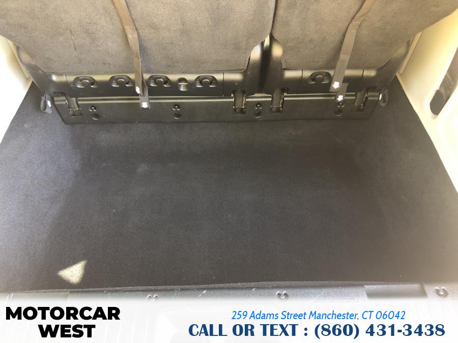 2015 Chrysler Town & Country 4dr Wgn Touring, available for sale in Manchester, Connecticut | Motorcar West. Manchester, Connecticut 2015 Chrysler Town & Country 4dr Wgn Touring, available for sale in Manchester, Connecticut | Motorcar West. Manchester, Connecticut