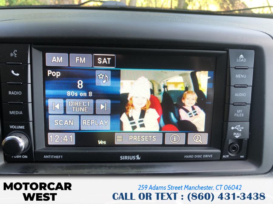 2015 Chrysler Town & Country 4dr Wgn Touring, available for sale in Manchester, Connecticut | Motorcar West. Manchester, Connecticut 2015 Chrysler Town & Country 4dr Wgn Touring, available for sale in Manchester, Connecticut | Motorcar West. Manchester, Connecticut