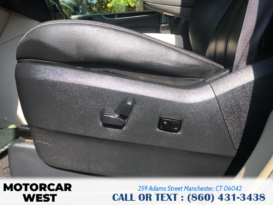2015 Chrysler Town & Country 4dr Wgn Touring, available for sale in Manchester, Connecticut | Motorcar West. Manchester, Connecticut 2015 Chrysler Town & Country 4dr Wgn Touring, available for sale in Manchester, Connecticut | Motorcar West. Manchester, Connecticut