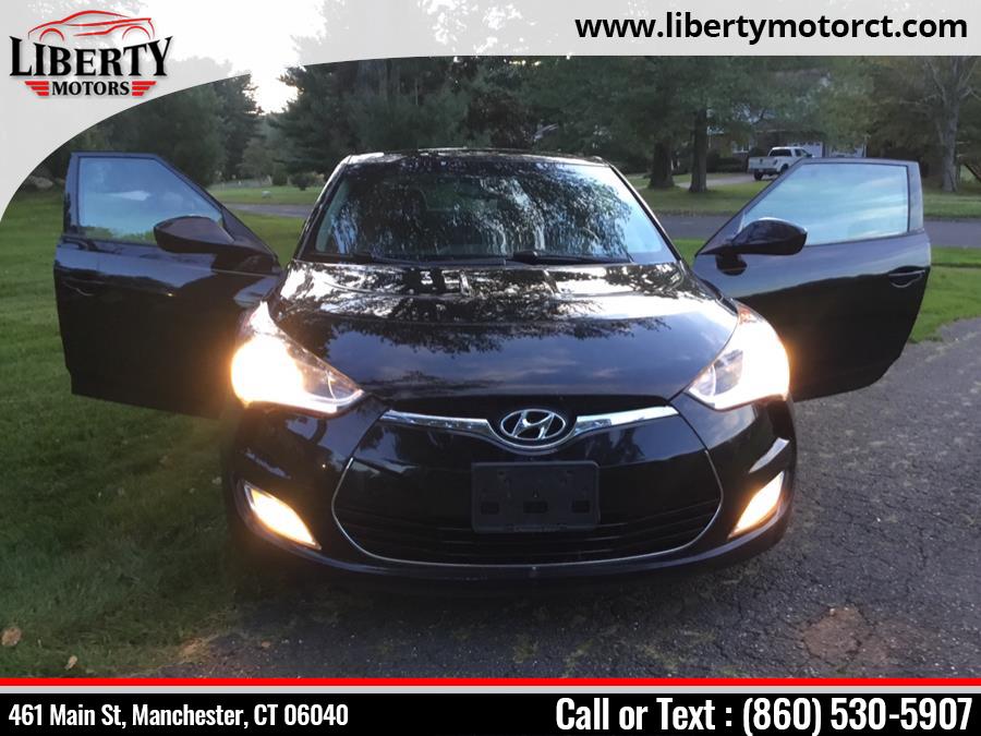 Used Hyundai Veloster 3dr Cpe Auto w/Black Int 2014 | Liberty Motors. Manchester, Connecticut Used Hyundai Veloster 3dr Cpe Auto w/Black Int 2014 | Liberty Motors. Manchester, Connecticut