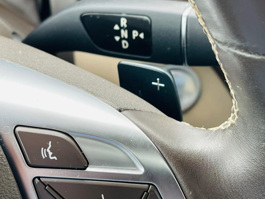2015 Mercedes-Benz M-Class RWD 4dr ML 350, available for sale in New Britain, Connecticut | Supreme Automotive. New Britain, Connecticut 2015 Mercedes-Benz M-Class RWD 4dr ML 350, available for sale in New Britain, Connecticut | Supreme Automotive. New Britain, Connecticut