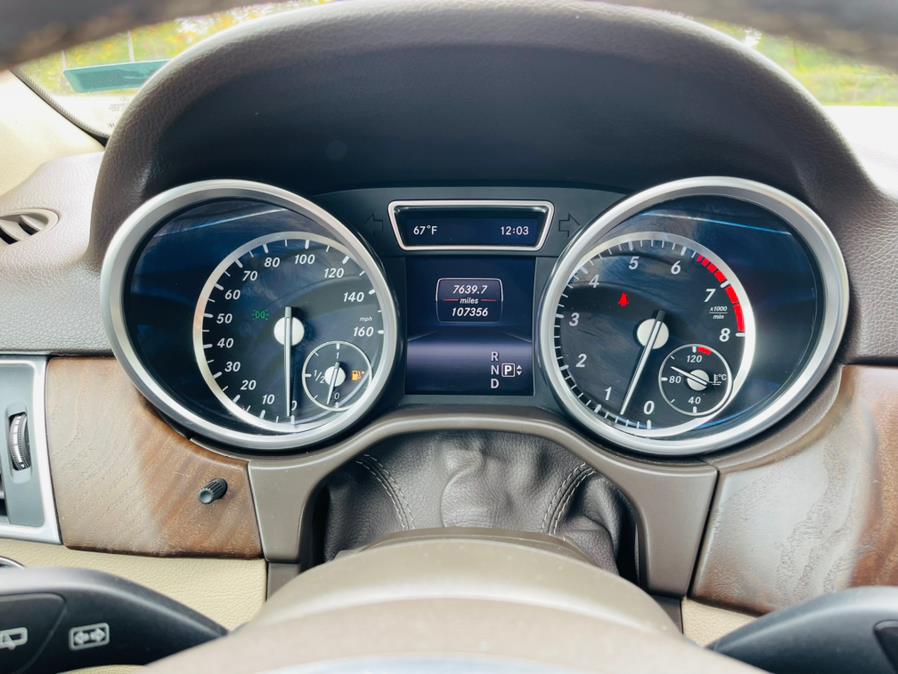 2015 Mercedes-Benz M-Class RWD 4dr ML 350, available for sale in New Britain, Connecticut | Supreme Automotive. New Britain, Connecticut 2015 Mercedes-Benz M-Class RWD 4dr ML 350, available for sale in New Britain, Connecticut | Supreme Automotive. New Britain, Connecticut