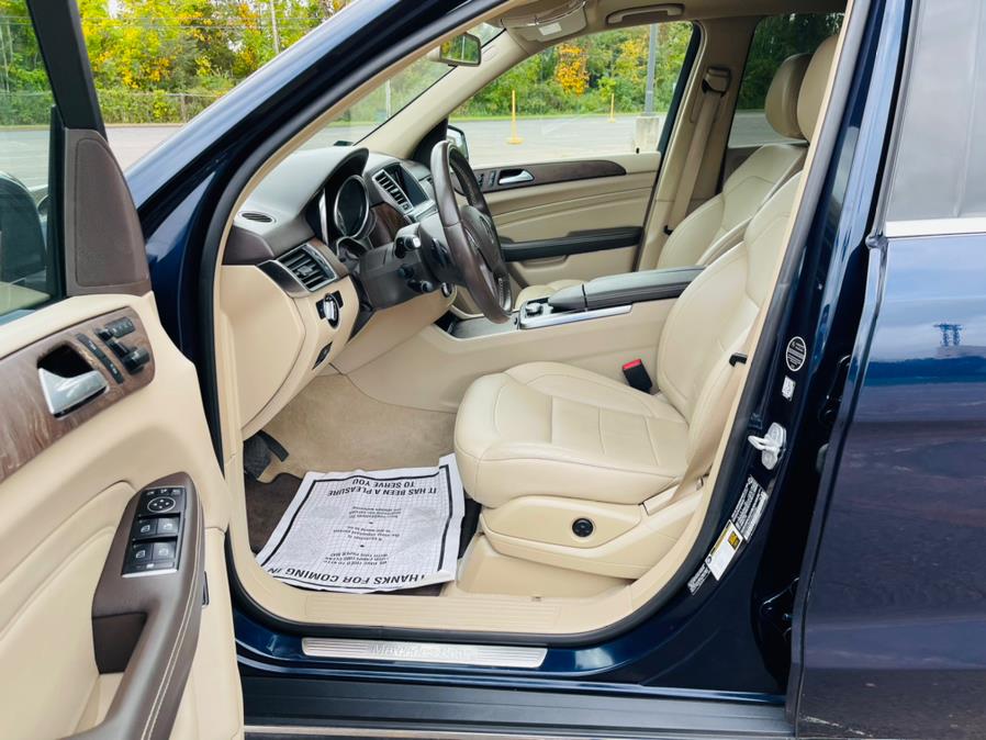 2015 Mercedes-Benz M-Class RWD 4dr ML 350, available for sale in New Britain, Connecticut | Supreme Automotive. New Britain, Connecticut 2015 Mercedes-Benz M-Class RWD 4dr ML 350, available for sale in New Britain, Connecticut | Supreme Automotive. New Britain, Connecticut