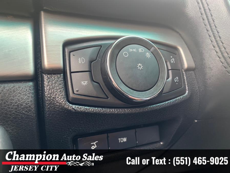 Used Ford Explorer 4WD 4dr Platinum 2016 | Champion Auto Sales of JC. Jersey City, New Jersey Used Ford Explorer 4WD 4dr Platinum 2016 | Champion Auto Sales of JC. Jersey City, New Jersey