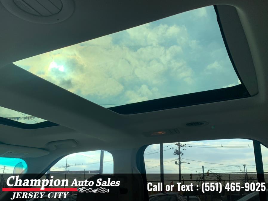 Used Ford Explorer 4WD 4dr Platinum 2016 | Champion Auto Sales of JC. Jersey City, New Jersey Used Ford Explorer 4WD 4dr Platinum 2016 | Champion Auto Sales of JC. Jersey City, New Jersey