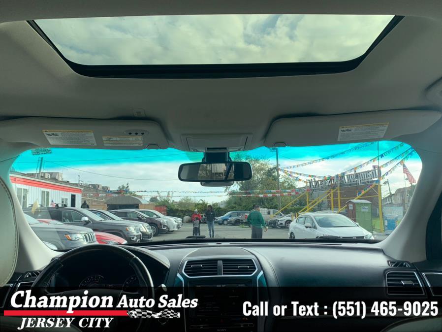 Used Ford Explorer 4WD 4dr Platinum 2016 | Champion Auto Sales of JC. Jersey City, New Jersey Used Ford Explorer 4WD 4dr Platinum 2016 | Champion Auto Sales of JC. Jersey City, New Jersey