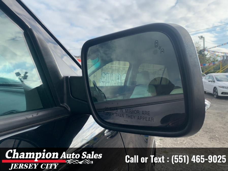 Used Ford Explorer 4WD 4dr Platinum 2016 | Champion Auto Sales of JC. Jersey City, New Jersey Used Ford Explorer 4WD 4dr Platinum 2016 | Champion Auto Sales of JC. Jersey City, New Jersey