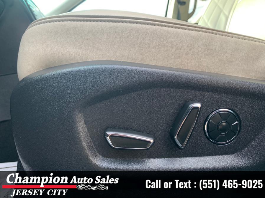 Used Ford Explorer 4WD 4dr Platinum 2016 | Champion Auto Sales of JC. Jersey City, New Jersey Used Ford Explorer 4WD 4dr Platinum 2016 | Champion Auto Sales of JC. Jersey City, New Jersey