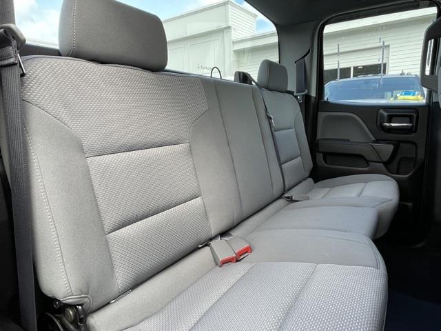 Used GMC Sierra 1500 Base 2017 | Blasius Federal Road. Brookfield, Connecticut Used GMC Sierra 1500 Base 2017 | Blasius Federal Road. Brookfield, Connecticut