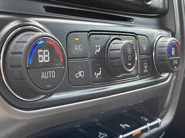 Used GMC Sierra 1500 SLE 2014 | Blasius Federal Road. Brookfield, Connecticut Used GMC Sierra 1500 SLE 2014 | Blasius Federal Road. Brookfield, Connecticut
