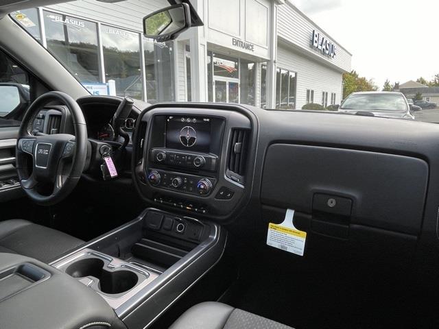 Used GMC Sierra 1500 SLE 2014 | Blasius Federal Road. Brookfield, Connecticut Used GMC Sierra 1500 SLE 2014 | Blasius Federal Road. Brookfield, Connecticut