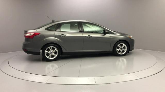 2014 Ford Focus 4dr Sdn SE, available for sale in Naugatuck, Connecticut | J&M Automotive Sls&Svc LLC. Naugatuck, Connecticut 2014 Ford Focus 4dr Sdn SE, available for sale in Naugatuck, Connecticut | J&M Automotive Sls&Svc LLC. Naugatuck, Connecticut