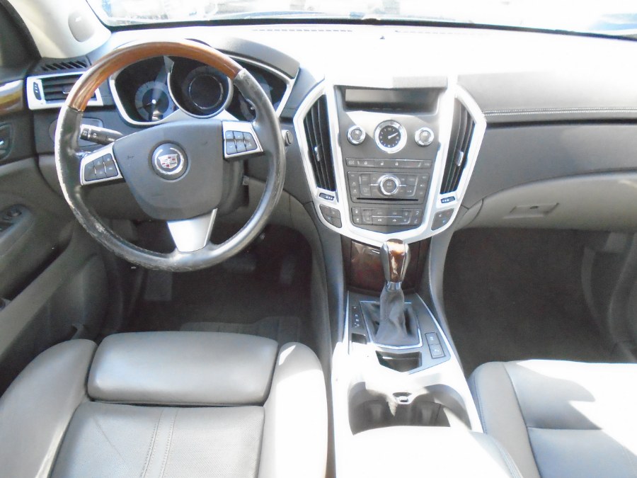 2010 Cadillac SRX AWD 4dr Performance Collection, available for sale in Waterbury, Connecticut | Jim Juliani Motors. Waterbury, Connecticut 2010 Cadillac SRX AWD 4dr Performance Collection, available for sale in Waterbury, Connecticut | Jim Juliani Motors. Waterbury, Connecticut