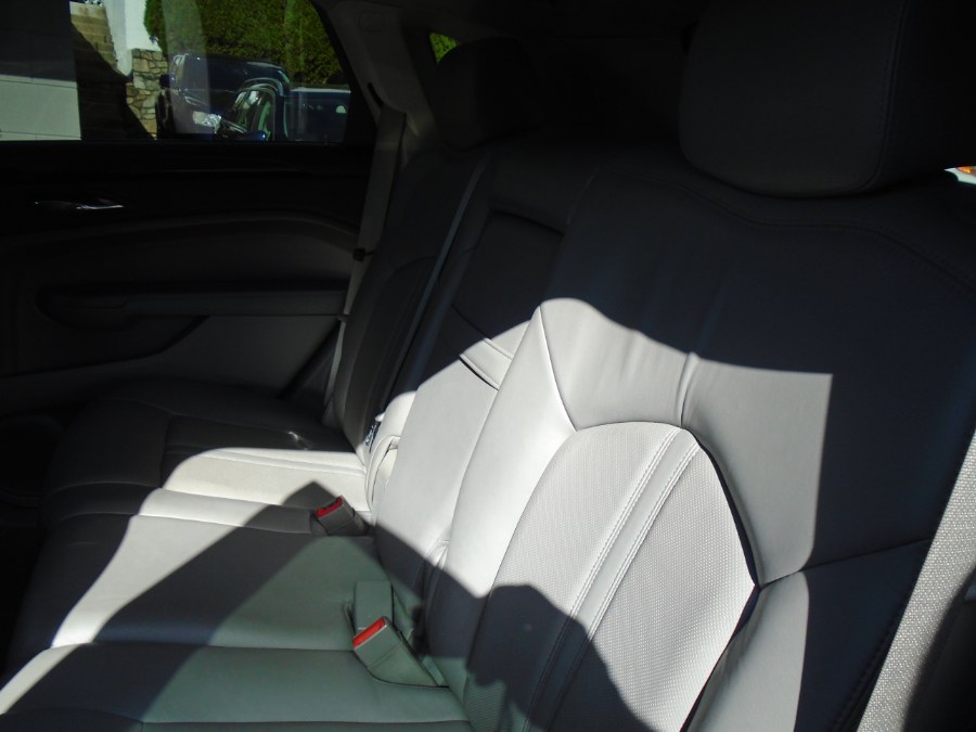 2010 Cadillac SRX AWD 4dr Performance Collection, available for sale in Waterbury, Connecticut | Jim Juliani Motors. Waterbury, Connecticut 2010 Cadillac SRX AWD 4dr Performance Collection, available for sale in Waterbury, Connecticut | Jim Juliani Motors. Waterbury, Connecticut