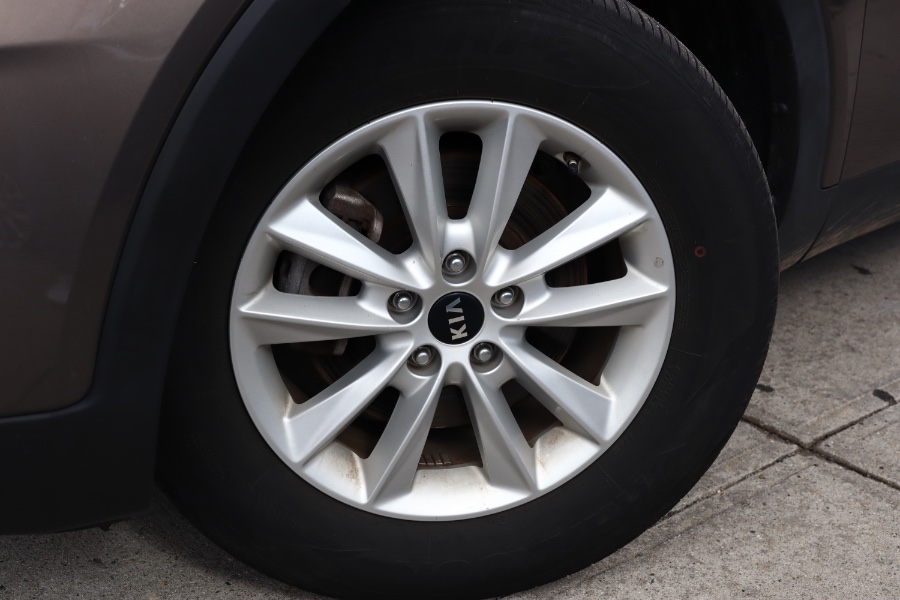 Used Kia Sorento L FWD 2019 | Hillside Auto Mall Inc.. Jamaica, New York Used Kia Sorento L FWD 2019 | Hillside Auto Mall Inc.. Jamaica, New York