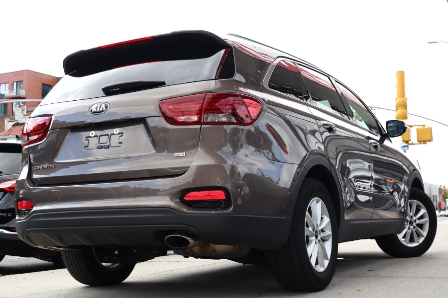 Used Kia Sorento L FWD 2019 | Hillside Auto Mall Inc.. Jamaica, New York Used Kia Sorento L FWD 2019 | Hillside Auto Mall Inc.. Jamaica, New York