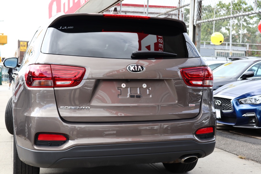 Used Kia Sorento L FWD 2019 | Hillside Auto Mall Inc.. Jamaica, New York Used Kia Sorento L FWD 2019 | Hillside Auto Mall Inc.. Jamaica, New York