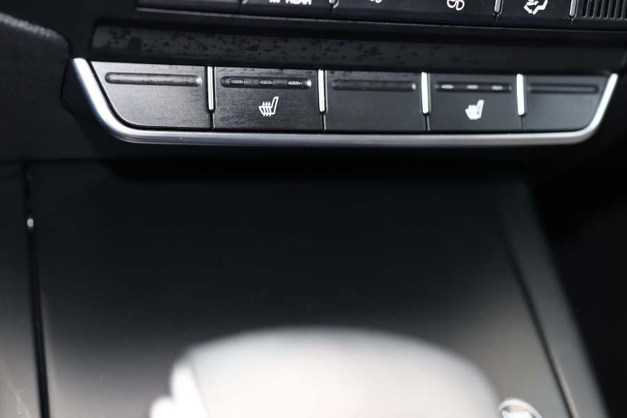 Used Kia Sorento L FWD 2019 | Hillside Auto Mall Inc.. Jamaica, New York Used Kia Sorento L FWD 2019 | Hillside Auto Mall Inc.. Jamaica, New York