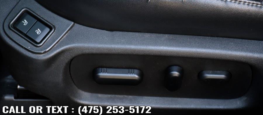Used Ford Taurus 4dr Sdn Limited 2013 | Highline Car Connection. Waterbury, Connecticut Used Ford Taurus 4dr Sdn Limited 2013 | Highline Car Connection. Waterbury, Connecticut