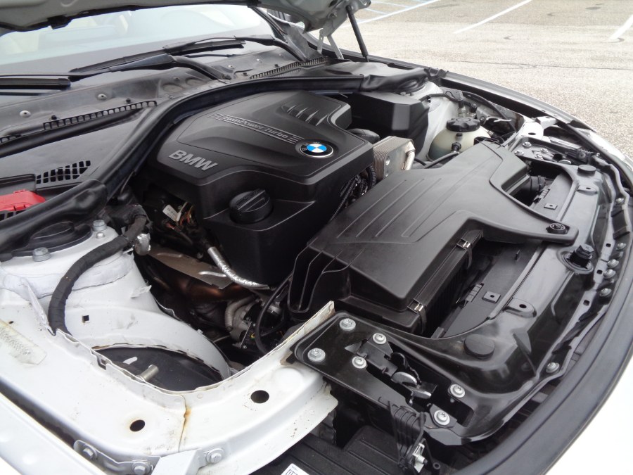 2014 BMW 3 Series 4dr Sdn 320i xDrive AWD, available for sale in Valley Stream, New York | NY Auto Traders. Valley Stream, New York 2014 BMW 3 Series 4dr Sdn 320i xDrive AWD, available for sale in Valley Stream, New York | NY Auto Traders. Valley Stream, New York