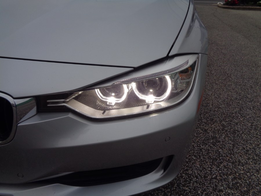2014 BMW 3 Series 4dr Sdn 320i xDrive AWD, available for sale in Valley Stream, New York | NY Auto Traders. Valley Stream, New York 2014 BMW 3 Series 4dr Sdn 320i xDrive AWD, available for sale in Valley Stream, New York | NY Auto Traders. Valley Stream, New York