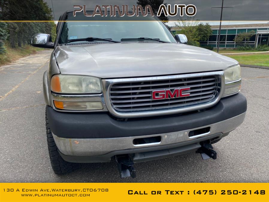 2002 GMC Sierra 2500HD Crew Cab 153" WB 4WD SLE, available for sale in Waterbury, Connecticut | Platinum Auto Care. Waterbury, Connecticut 2002 GMC Sierra 2500HD Crew Cab 153" WB 4WD SLE, available for sale in Waterbury, Connecticut | Platinum Auto Care. Waterbury, Connecticut