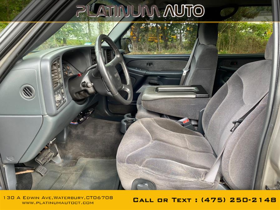 2002 GMC Sierra 2500HD Crew Cab 153" WB 4WD SLE, available for sale in Waterbury, Connecticut | Platinum Auto Care. Waterbury, Connecticut 2002 GMC Sierra 2500HD Crew Cab 153" WB 4WD SLE, available for sale in Waterbury, Connecticut | Platinum Auto Care. Waterbury, Connecticut