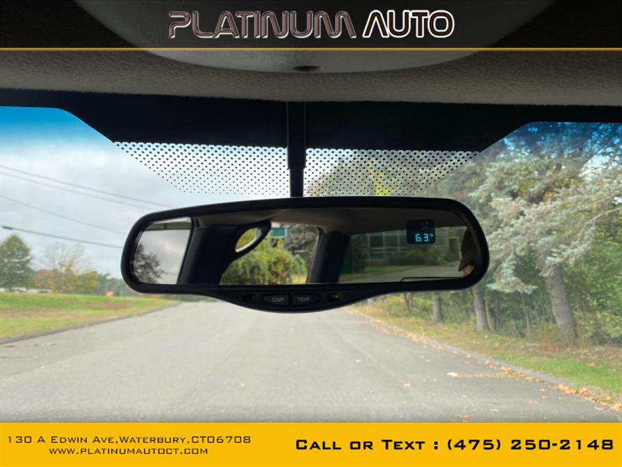 2002 GMC Sierra 2500HD Crew Cab 153" WB 4WD SLE, available for sale in Waterbury, Connecticut | Platinum Auto Care. Waterbury, Connecticut 2002 GMC Sierra 2500HD Crew Cab 153" WB 4WD SLE, available for sale in Waterbury, Connecticut | Platinum Auto Care. Waterbury, Connecticut