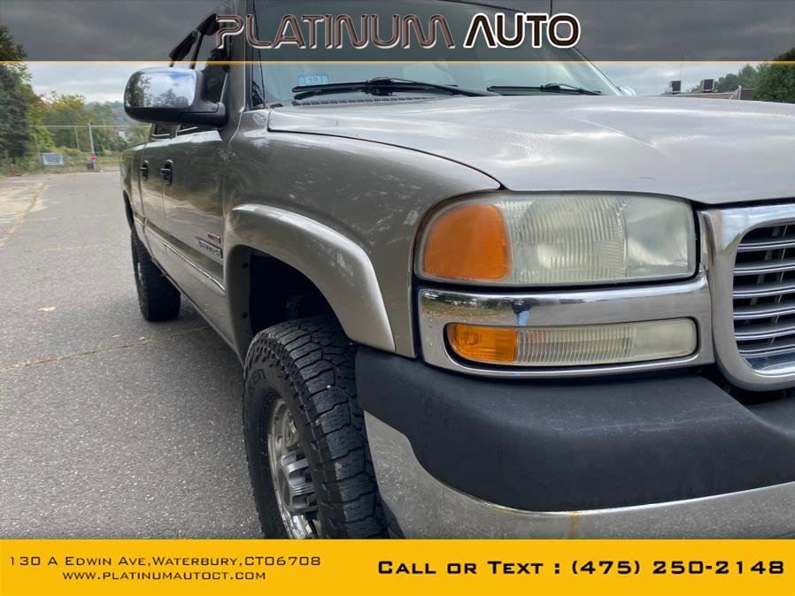2002 GMC Sierra 2500HD Crew Cab 153" WB 4WD SLE, available for sale in Waterbury, Connecticut | Platinum Auto Care. Waterbury, Connecticut 2002 GMC Sierra 2500HD Crew Cab 153" WB 4WD SLE, available for sale in Waterbury, Connecticut | Platinum Auto Care. Waterbury, Connecticut