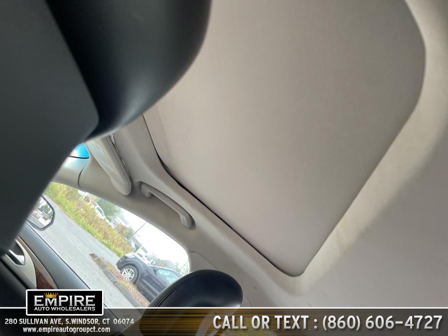 Used Lincoln MKZ 4dr Sdn FWD 2014 | Empire Auto Wholesalers. S.Windsor, Connecticut Used Lincoln MKZ 4dr Sdn FWD 2014 | Empire Auto Wholesalers. S.Windsor, Connecticut
