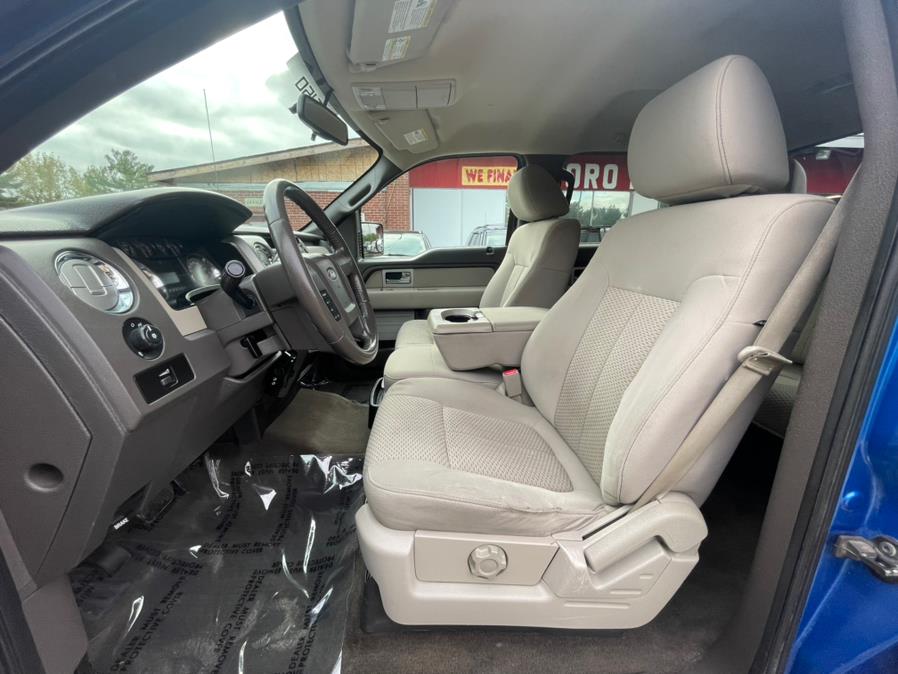 2010 Ford F-150 XLT 4WD Super Crew 5.4 V8, available for sale in East Windsor, Connecticut | Toro Auto. East Windsor, Connecticut 2010 Ford F-150 XLT 4WD Super Crew 5.4 V8, available for sale in East Windsor, Connecticut | Toro Auto. East Windsor, Connecticut