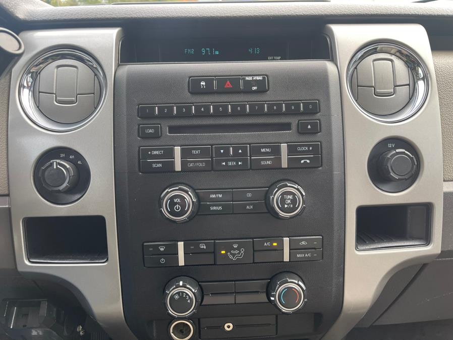 2010 Ford F-150 XLT 4WD Super Crew 5.4 V8, available for sale in East Windsor, Connecticut | Toro Auto. East Windsor, Connecticut 2010 Ford F-150 XLT 4WD Super Crew 5.4 V8, available for sale in East Windsor, Connecticut | Toro Auto. East Windsor, Connecticut
