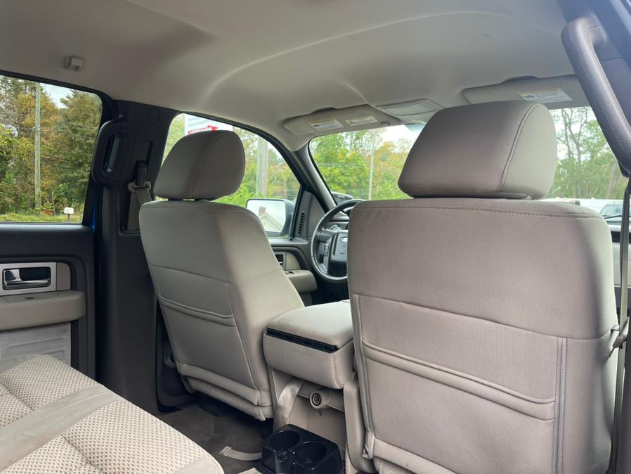 2010 Ford F-150 XLT 4WD Super Crew 5.4 V8, available for sale in East Windsor, Connecticut | Toro Auto. East Windsor, Connecticut 2010 Ford F-150 XLT 4WD Super Crew 5.4 V8, available for sale in East Windsor, Connecticut | Toro Auto. East Windsor, Connecticut