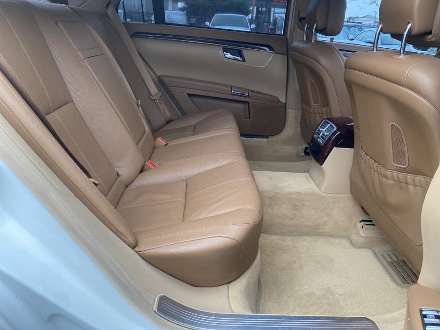 Used Mercedes-Benz S-Class 4dr Sdn 5.5L V8 4MATIC 2007 | Victoria Preowned Autos Inc. Little Ferry, New Jersey Used Mercedes-Benz S-Class 4dr Sdn 5.5L V8 4MATIC 2007 | Victoria Preowned Autos Inc. Little Ferry, New Jersey