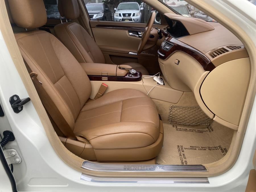 Used Mercedes-Benz S-Class 4dr Sdn 5.5L V8 4MATIC 2007 | Victoria Preowned Autos Inc. Little Ferry, New Jersey Used Mercedes-Benz S-Class 4dr Sdn 5.5L V8 4MATIC 2007 | Victoria Preowned Autos Inc. Little Ferry, New Jersey