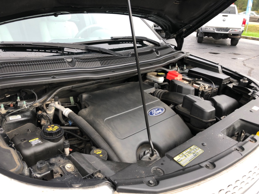 Used Ford Explorer FWD 4dr Base 2012 | Marsh Auto Sales LLC. Ortonville, Michigan Used Ford Explorer FWD 4dr Base 2012 | Marsh Auto Sales LLC. Ortonville, Michigan